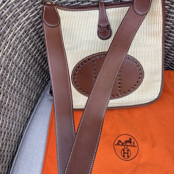 Authentic Hermes Toile Swift Evelyne PM leather brown crossbody bag RARE - Picture 3 of 16